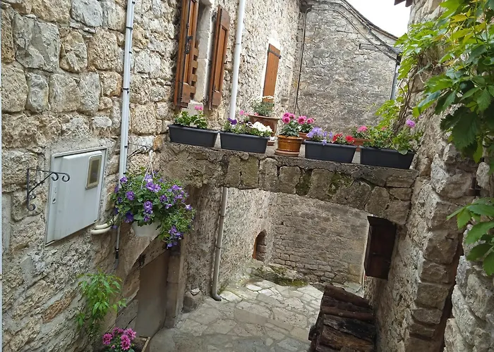 بيت للعطل De La Via Ferrata Liaucous Mostuéjouls